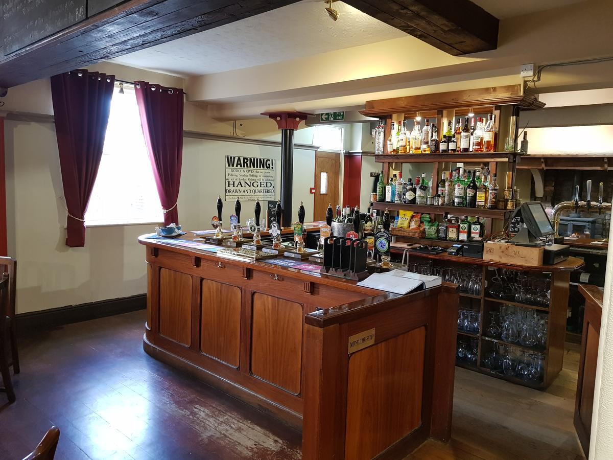 Hanmer Arms エクステリア 写真